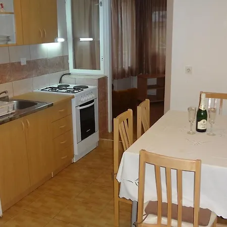 12144d * Tribunj (Sibenik-Knin)